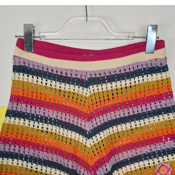 Maaji Pink Prism Kiko Shorts Knit Crochet Pull On 6" Multi Color Stripe M NEW - Picture 5 of 9